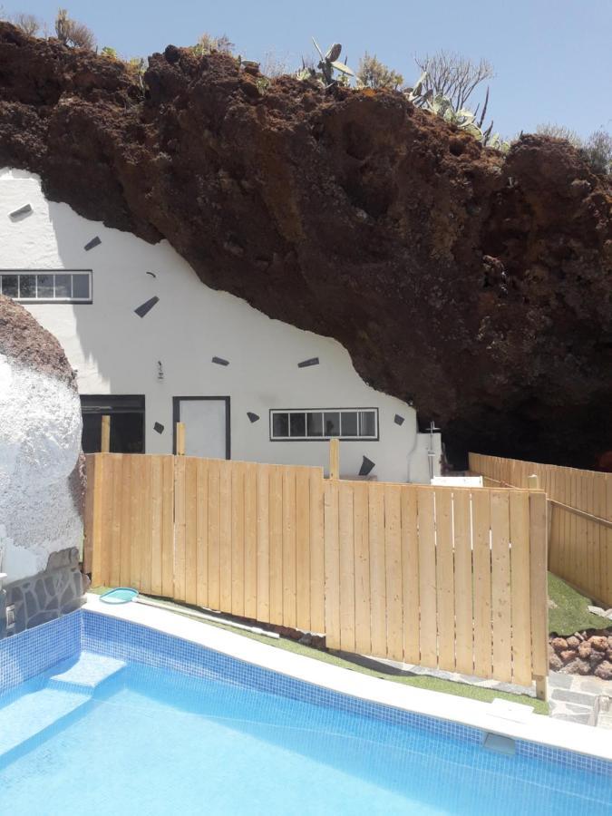 فيلا Cueva Rural " Old London " With Jacuzzi And Swimming Pool سانتا كروز دي تينيريف المظهر الخارجي الصورة